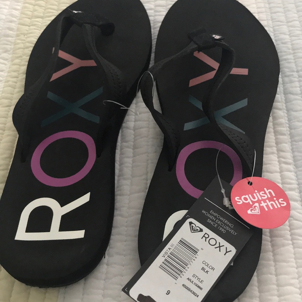 Roxy flip flops